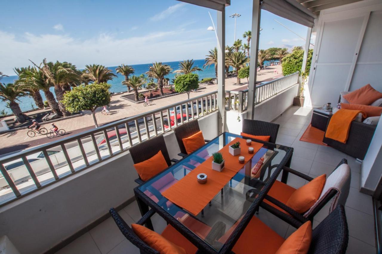 Casa Atlantico On The Front Line With Amazing Sea Views Appartement Puerto del Carmen  Buitenkant foto