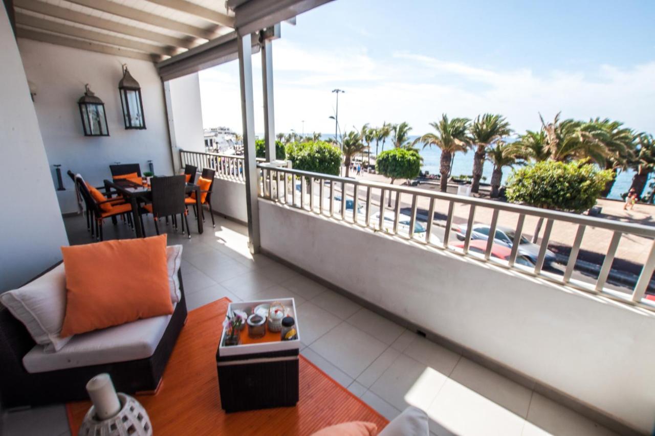 Casa Atlantico On The Front Line With Amazing Sea Views Appartement Puerto del Carmen  Buitenkant foto