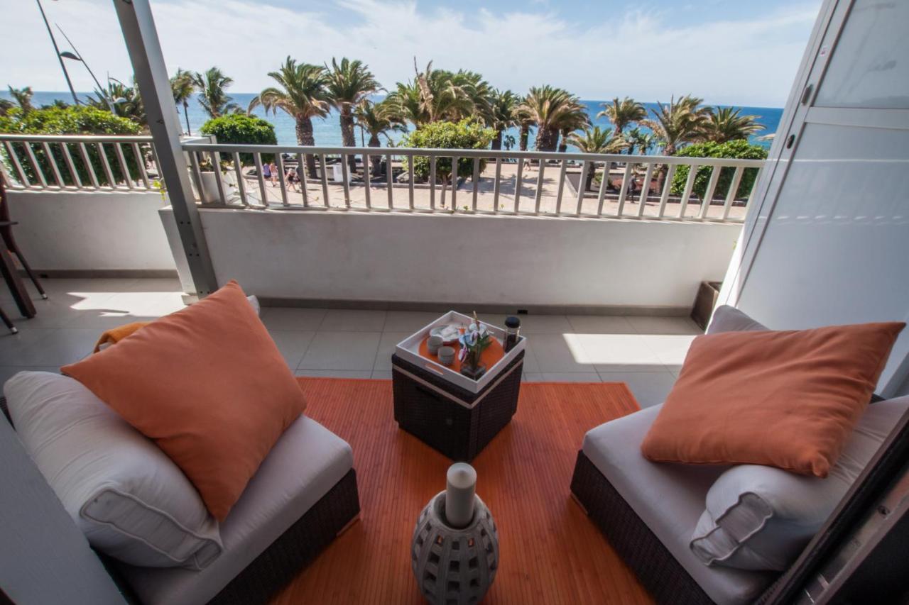 Casa Atlantico On The Front Line With Amazing Sea Views Appartement Puerto del Carmen  Buitenkant foto